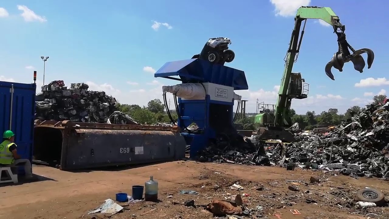 Zato | Shredding a RAM Truck in Blue Devil twin shaft shredder