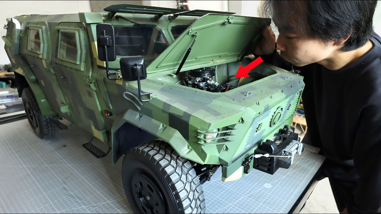 I built a 1 / 5 RC Off-road Vehicle with a Miniature V8 Engine
