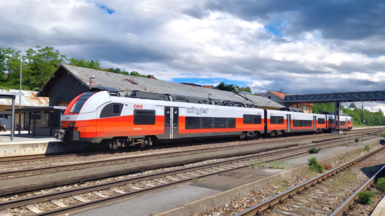 Bahnhof Seekirchen am Wallersee mit S-Bahnen, Desiros, Railjets, Westbahn,...