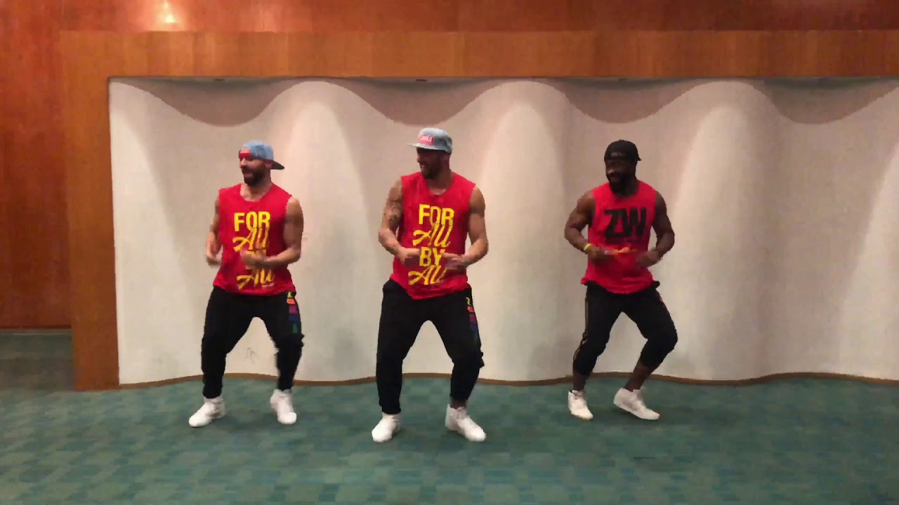 ZUMBA FITNESS # PISO 21# TE VI # MEN OF PORTUGAL & TONY MOSQUERA