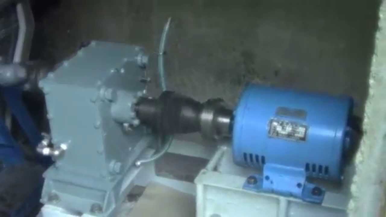 2KW水車発電、歯車増速とVプーリーベルトの違い