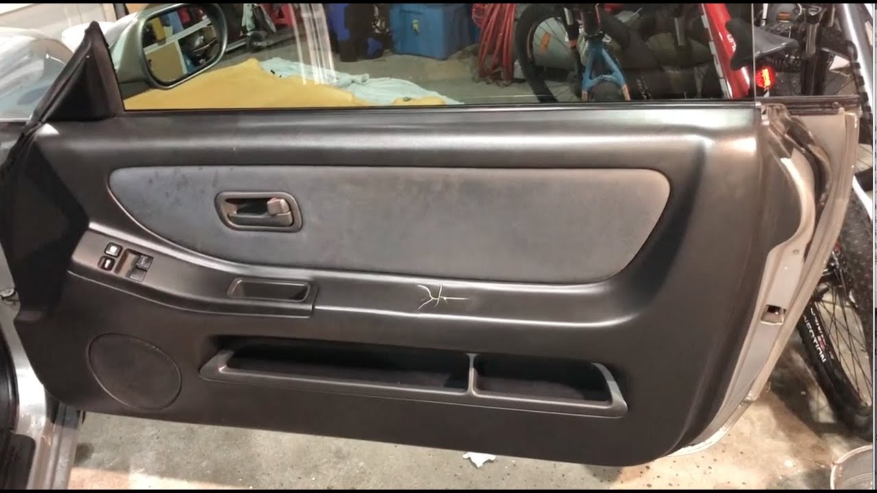 Skyline R33 Coupe Door Card Removal