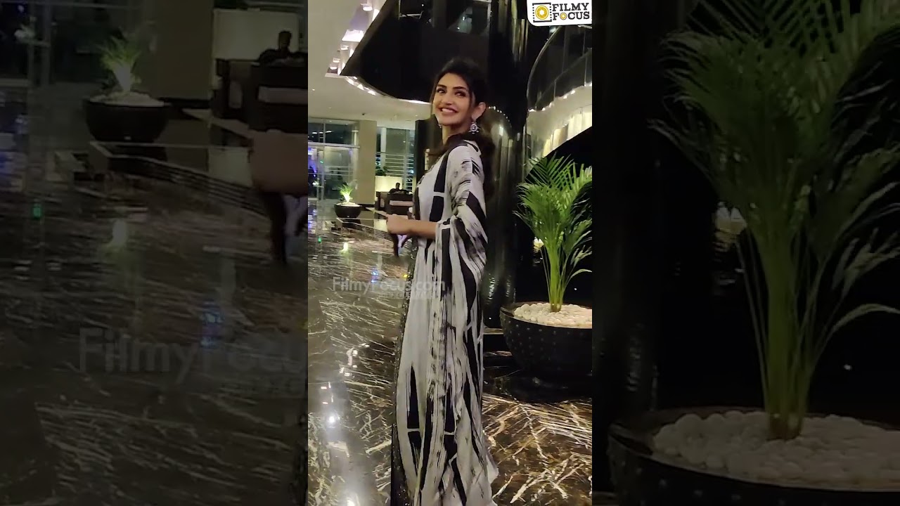 Actress Sreeleela Snapped at Slum Dog Husband Movie Pre Release Event | Filmyfocus.com