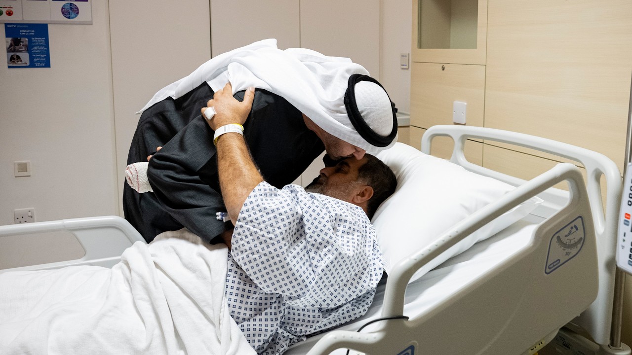 رئيس الدولة لمصابين بالاعتداءات الإيرانية: أنتم بين أهلكم وببلدكم