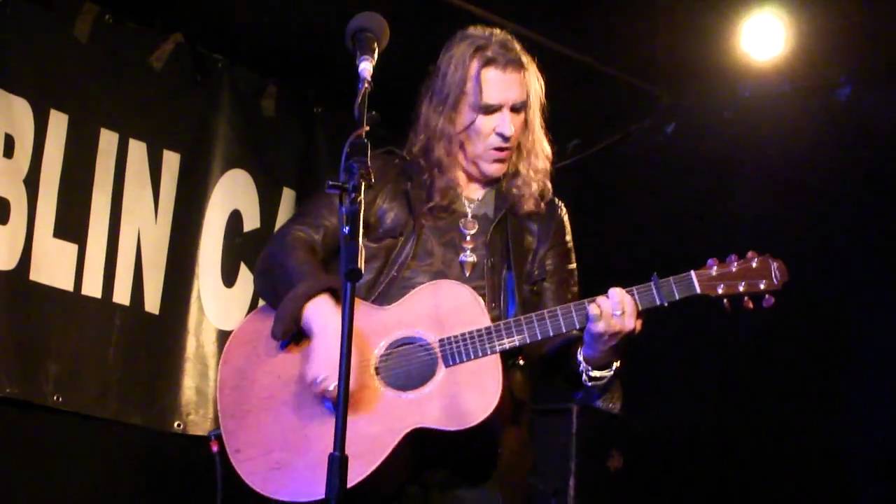 Justin Sullivan - 'No Greater Love'