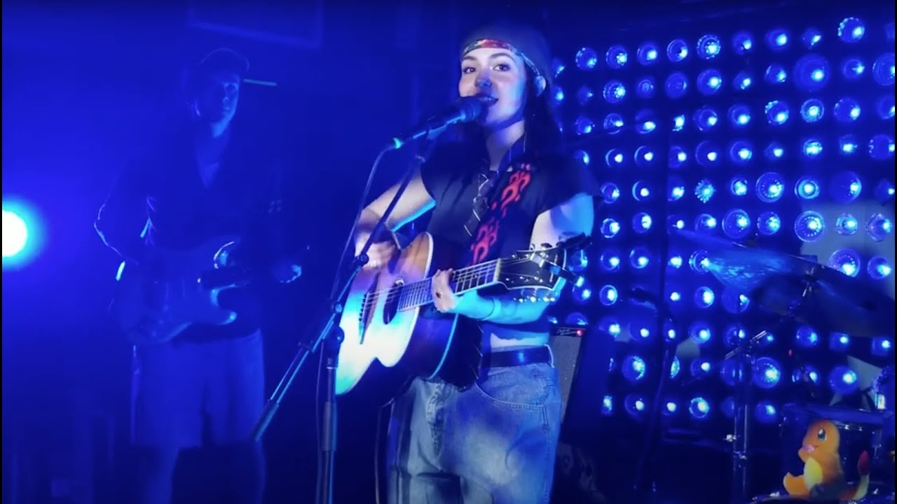 Laura Elliott live at Baby's All Right - Blue (with Chloe Southern) (Live)