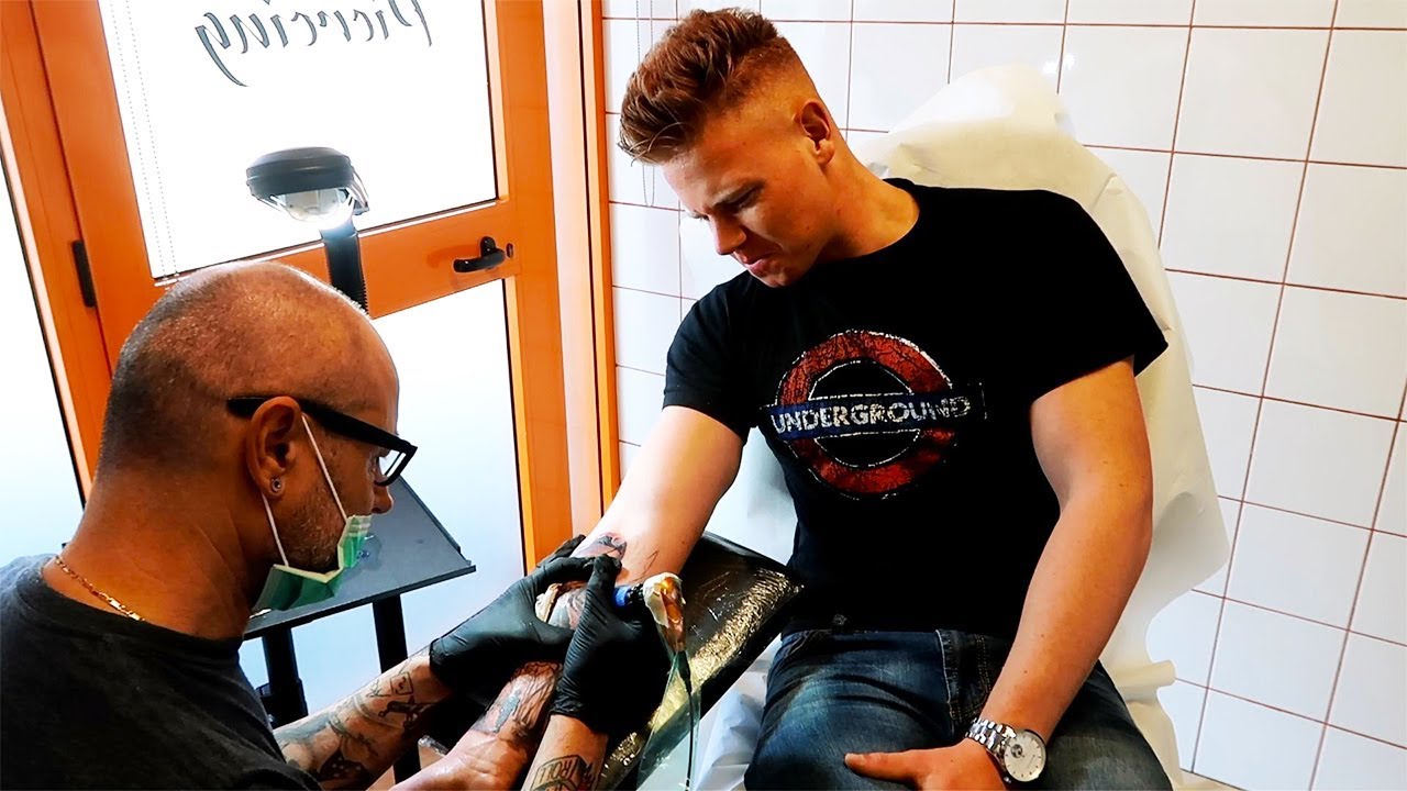IL MIO PRIMO TATUAGGIO | SIM1NK #1