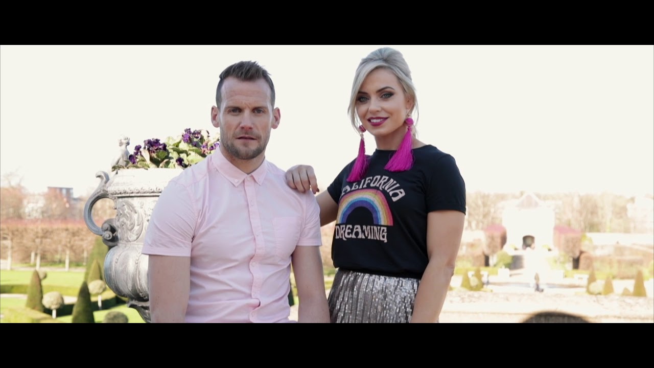 Anna Geary and Jackie Tyrrell wear the VbyVery Spring / Summer 18 collection.