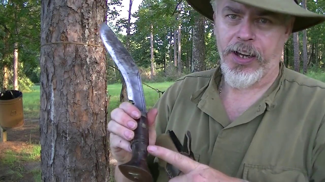 MASTERING THE KUKRI IN THE EASTERN WOODLANDS : HOW TO SHARPEN A KUKRI IN THE FIELD.