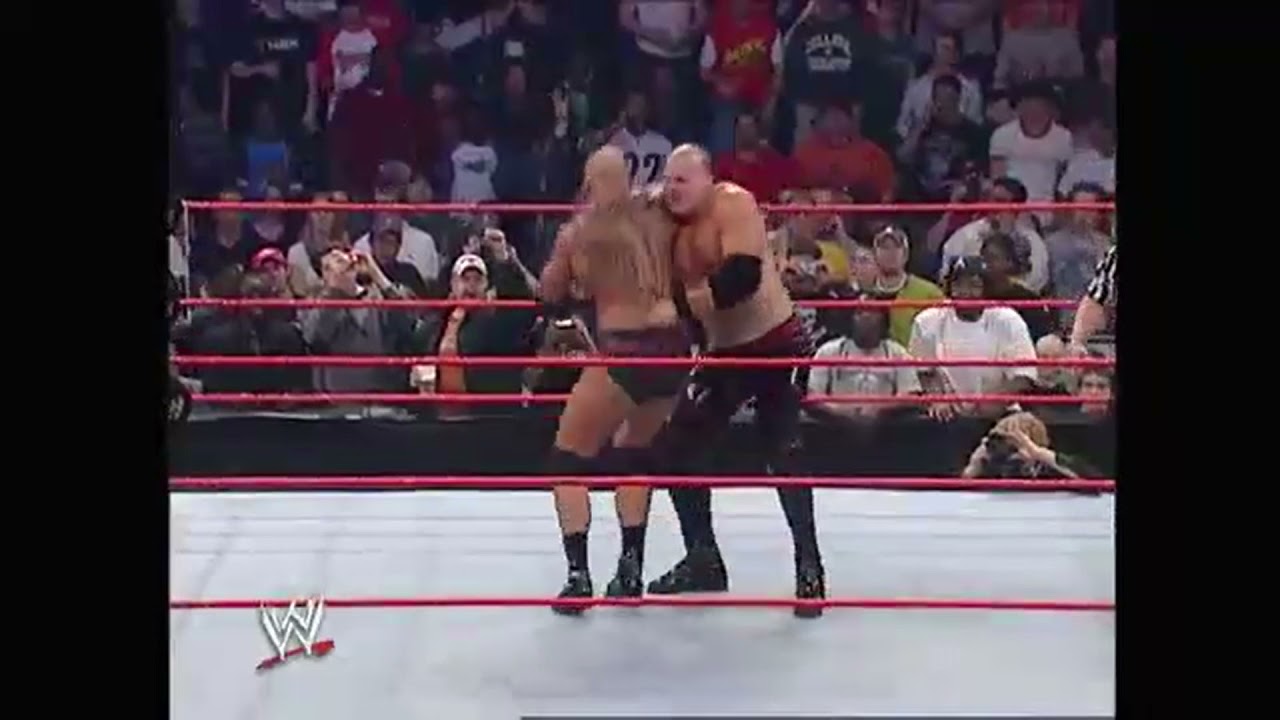 Kane Chokeslams to Tyson Tomko