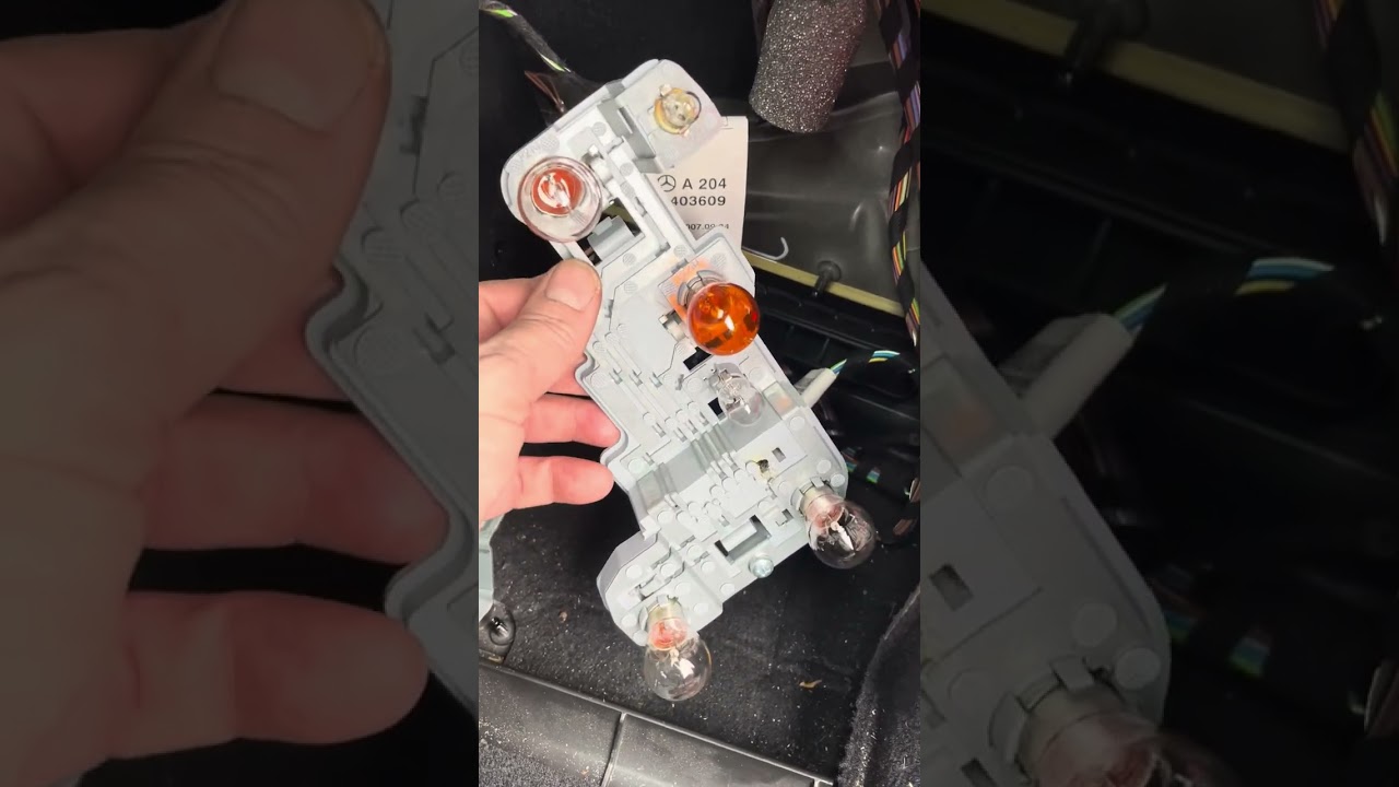1€-Fix für Rückleuchten bei Mercedes C-Klasse W204 S204