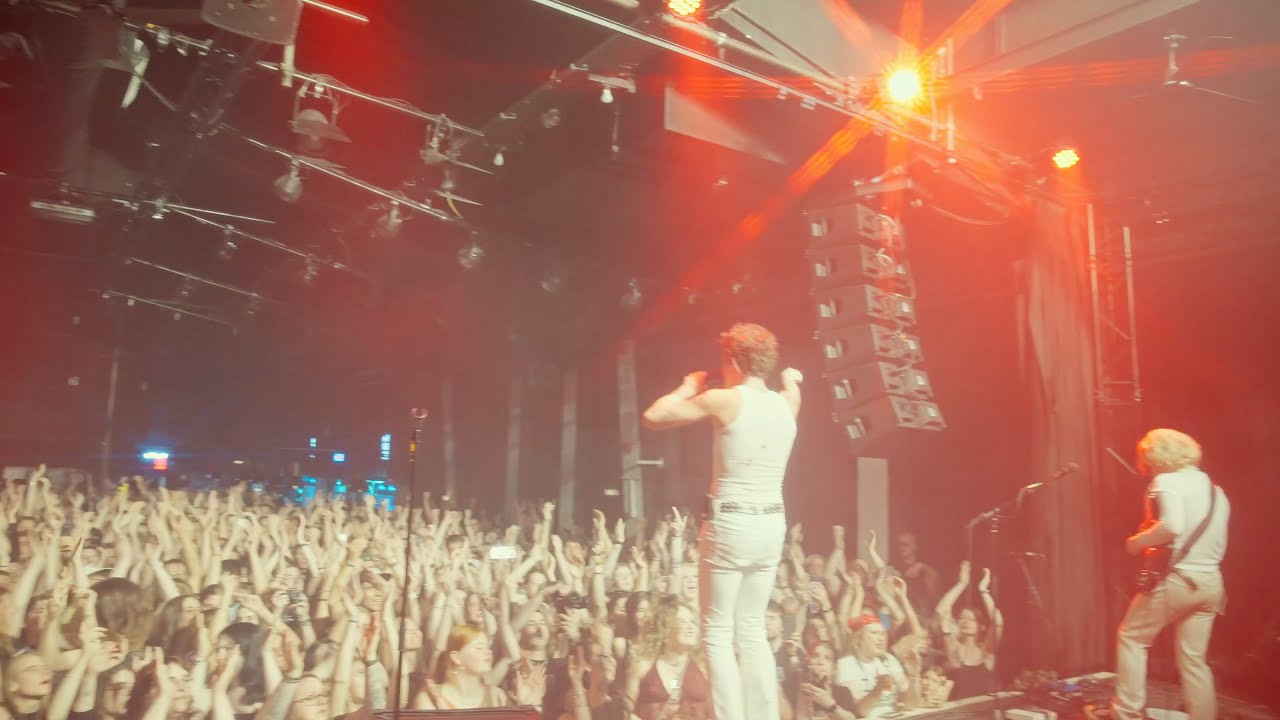 LEAP - Sinking Feeling (Live From The Downfall Tour)