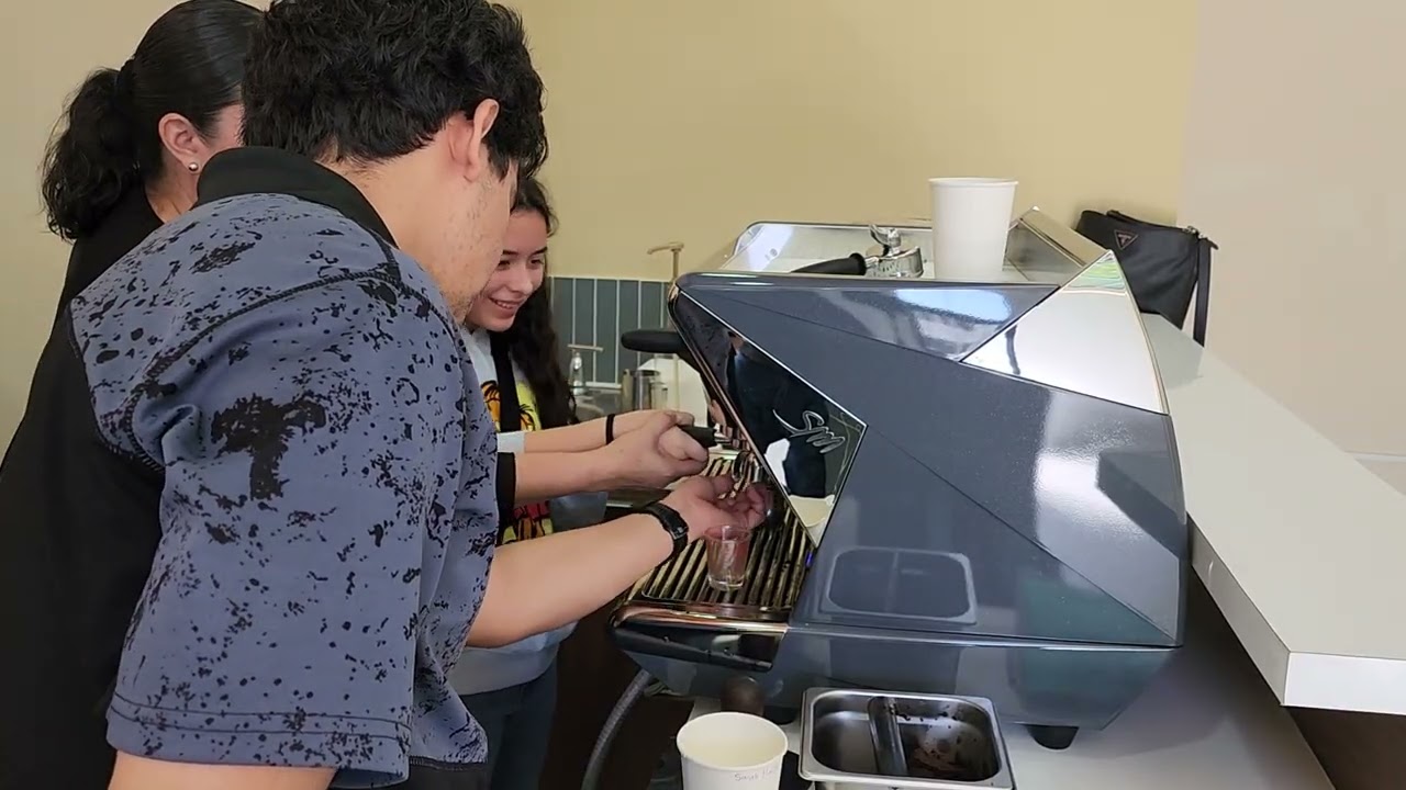 2. Práctica de Máquina Espresso | Cómo Calibrar y Lograr la Extracción Perfecta