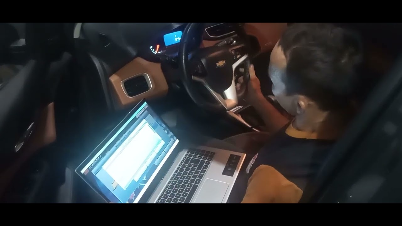 Onix  2017 direção elétrica travando como resolver