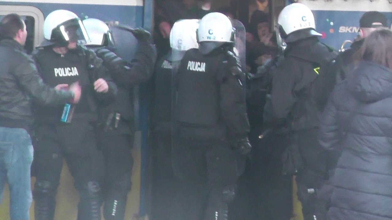 Arka-Lechia -starcia z policją.