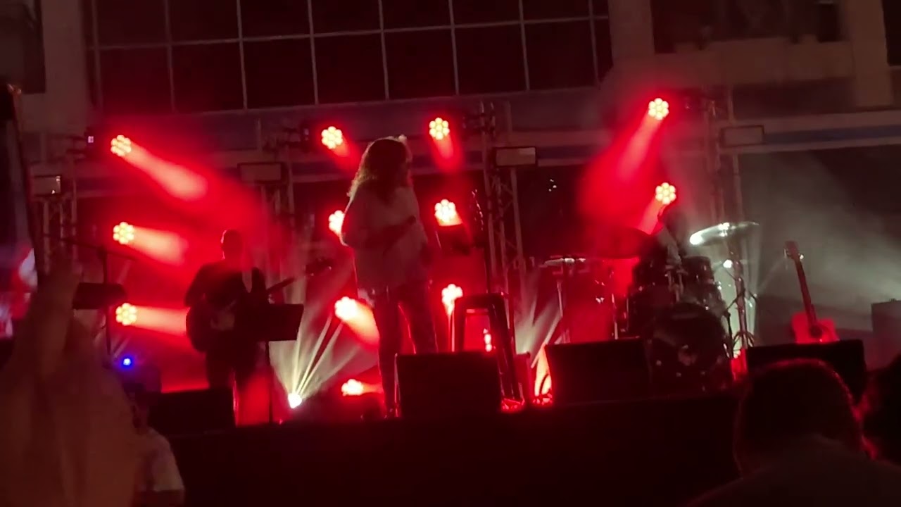 נורית גלרון | ילדות נשכחת | לילה לבן ת״א 29.6.23