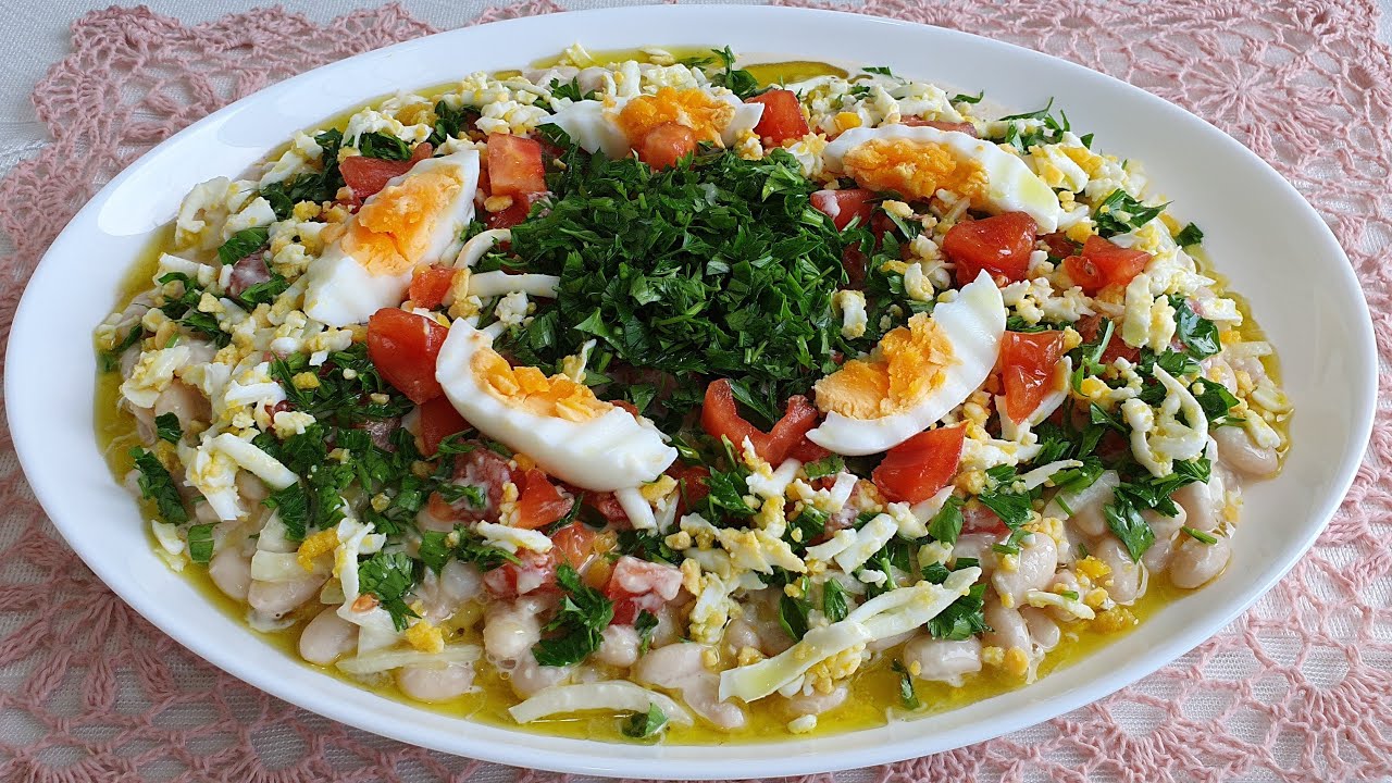 Бларни по-анталийски с тахини