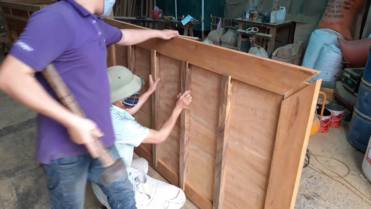 làm bàn thờ. công đoạn lắp ráp và hoàn thiện.