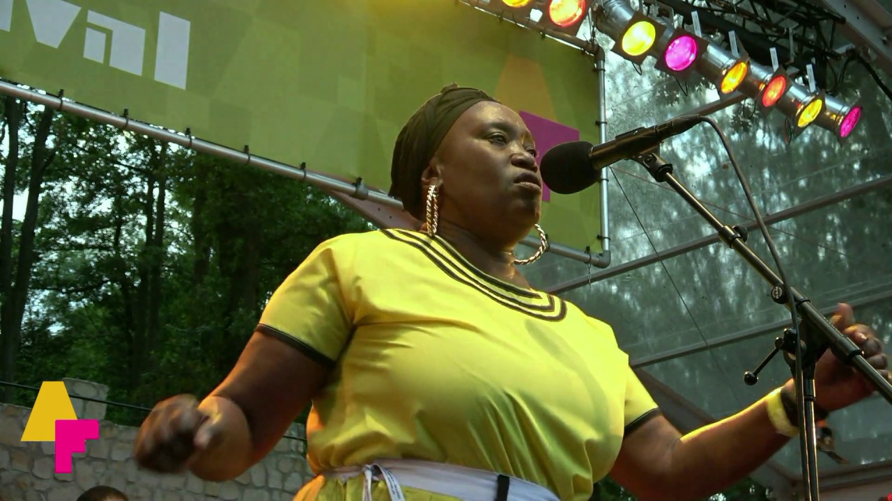 The Garifuna Collective - Mala Mujer - LIVE at Afrikafestival Hertme 2019