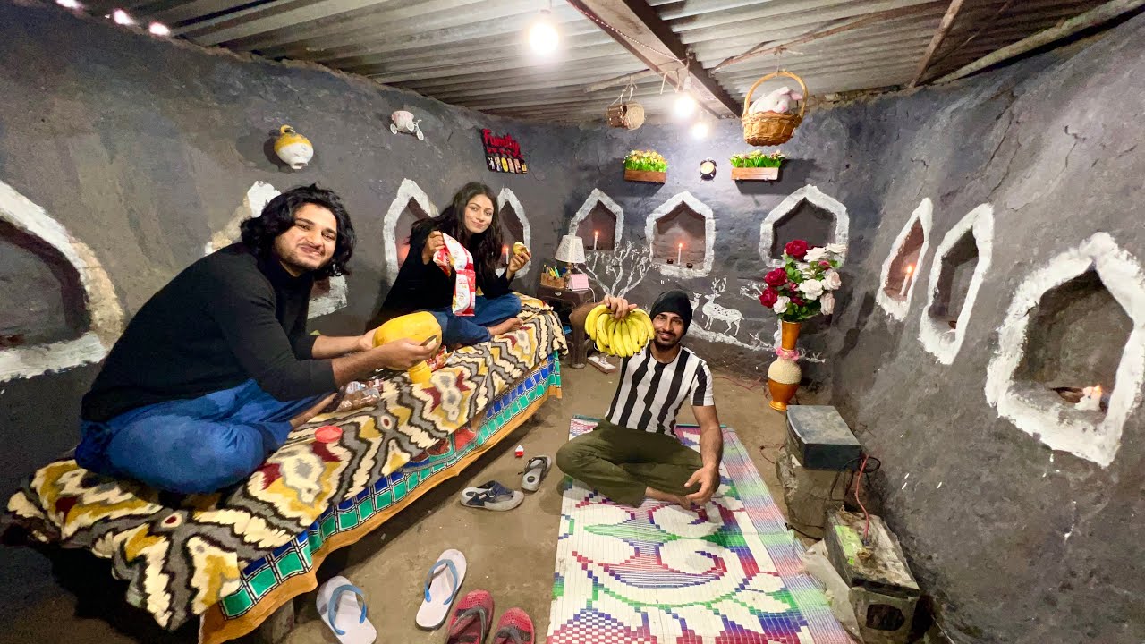 Living in 24 Hours Challenge in Underground house 🏡 | Raat ko darr bahut laga 😯
