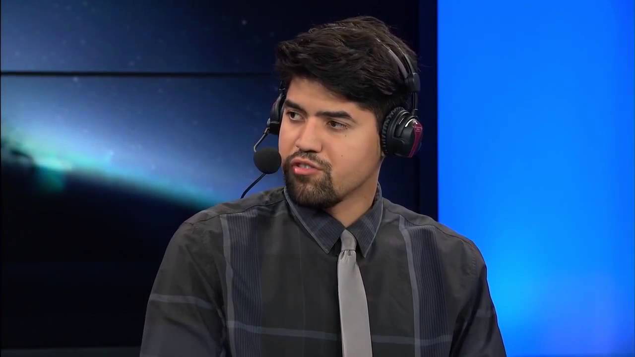 Fnatic vs Samsung Blue Game 2 post-match analyst desk | Group C S4 World championship