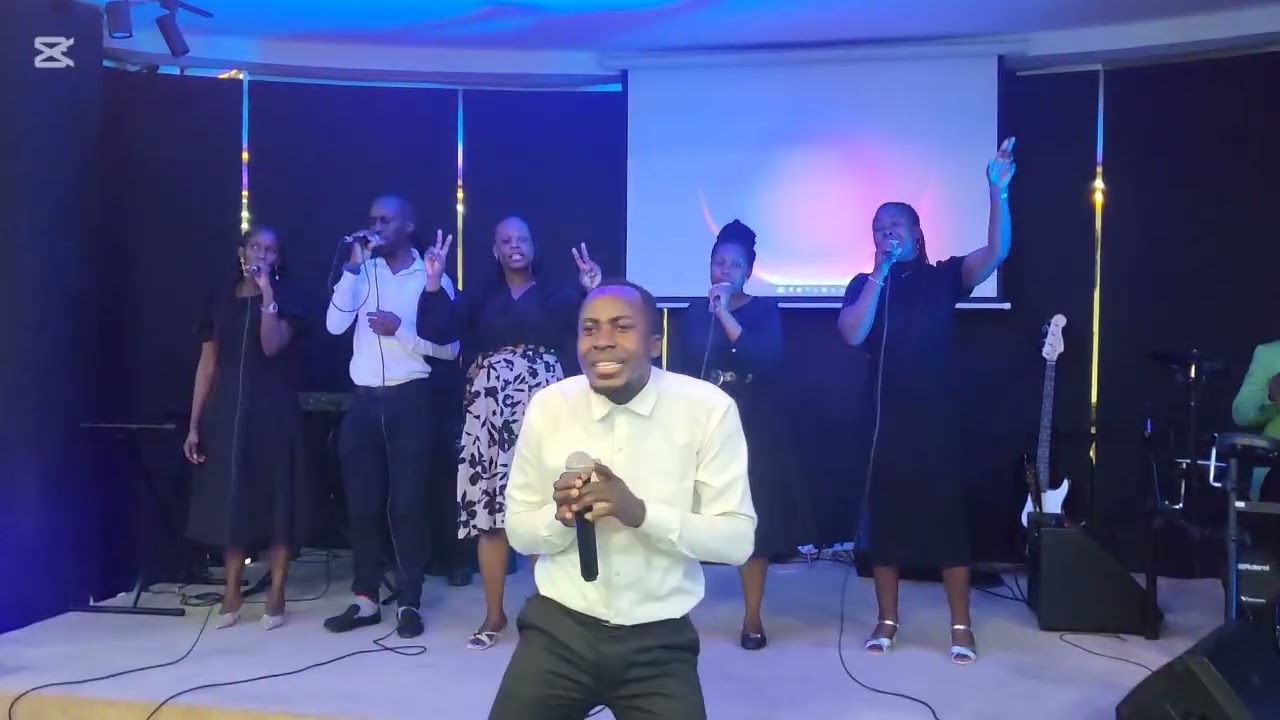 Miracle Papa || A Praise Session led by Minister Godfrey...
