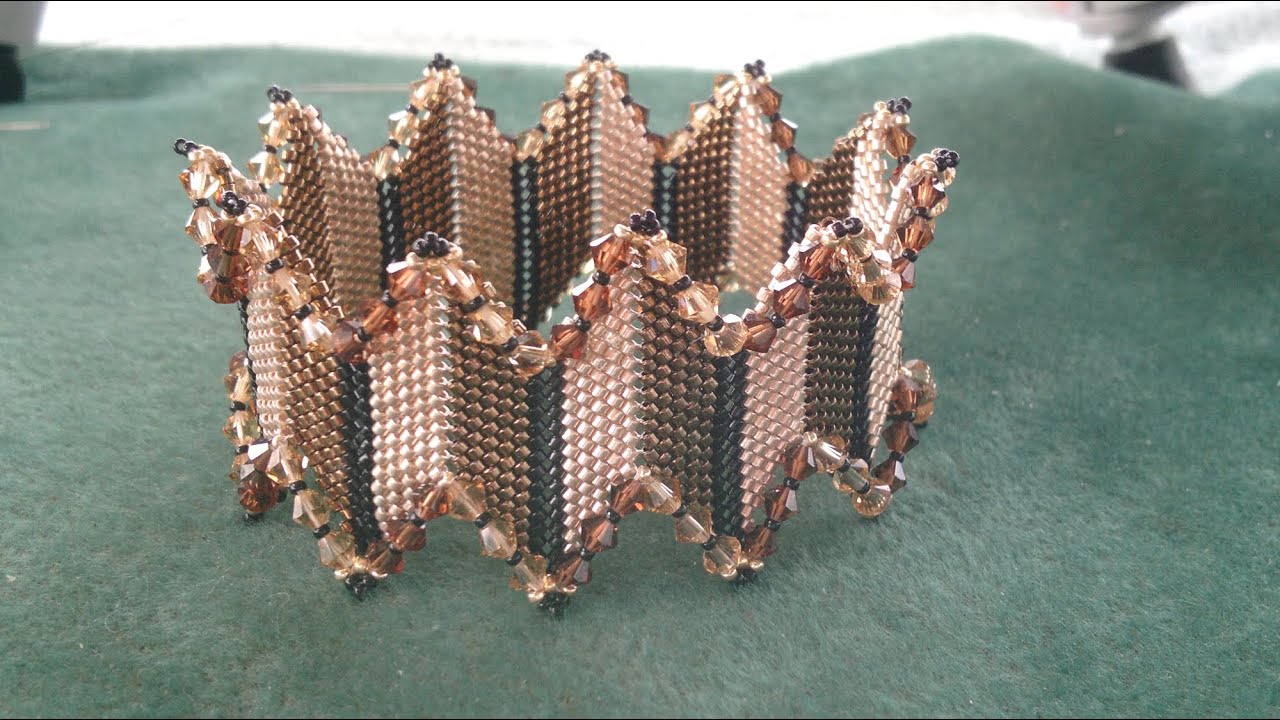Stitch nr. 15 : Diagonal Peyote bangle bracelet beading tutorial
