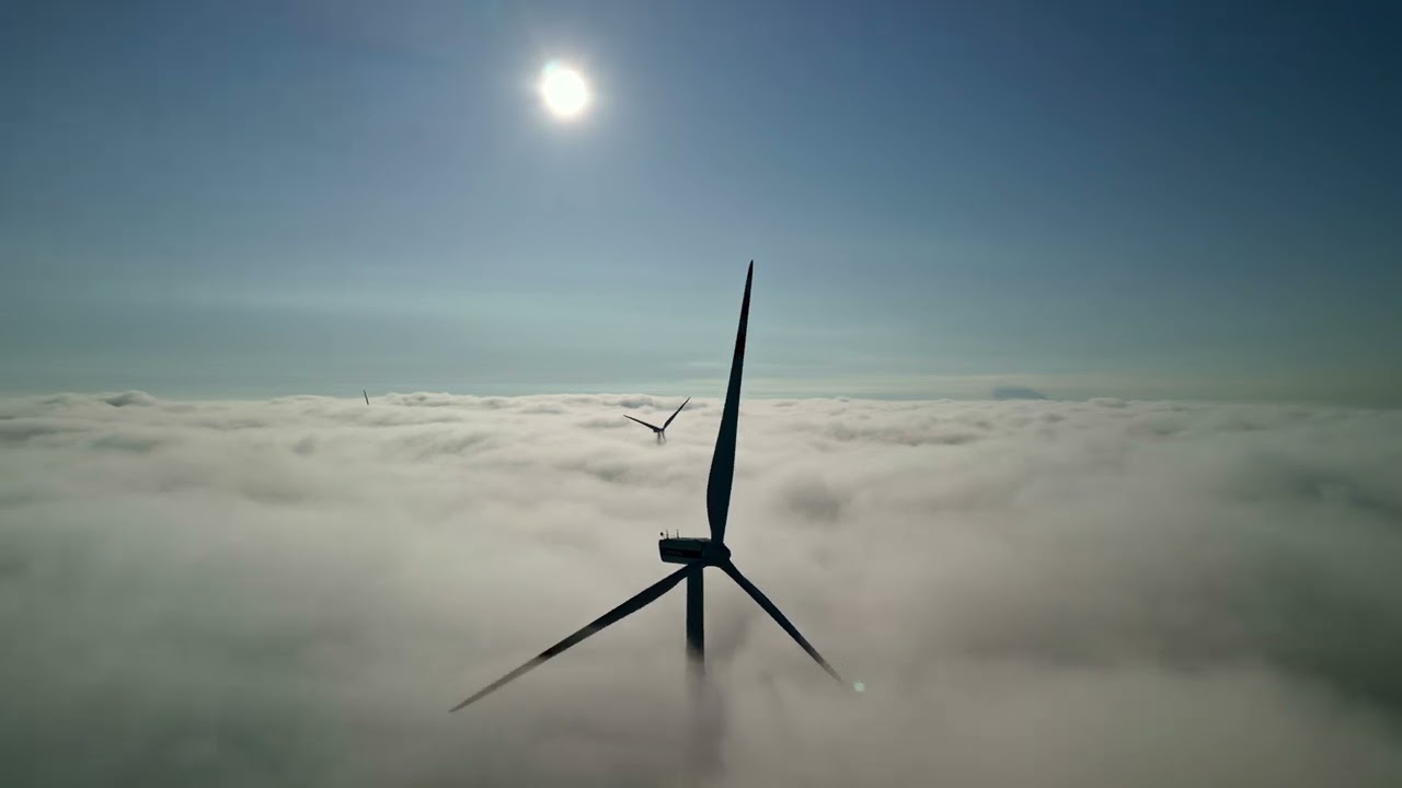 DJI MINI 3 PRO, Cinematic Footage.Poland. Wiatraki . Mgła . Fog.