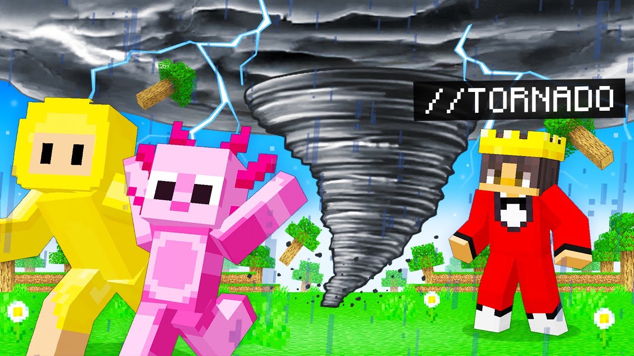 Trolling My Friend with NATURAL DISASTERS in Minecraft…