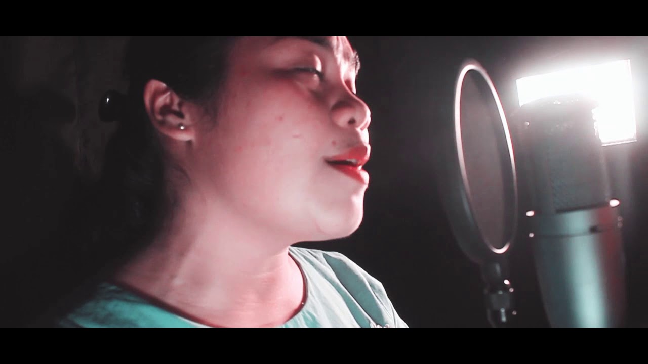 Selvi - the boys trio cover febby garingging - director Sproduction saribudolok