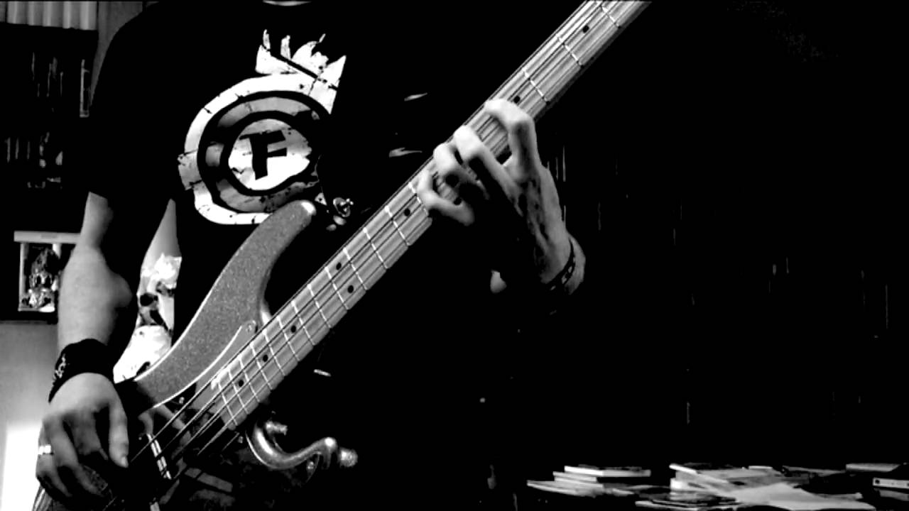 IRON MAIDEN - Revelations Bass Cover