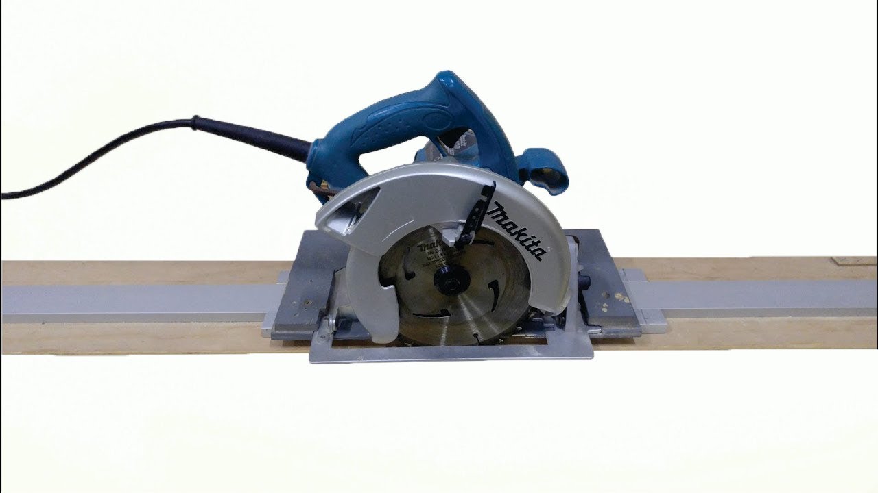 Régua para serra circular manual/ Guide rail for circular saw