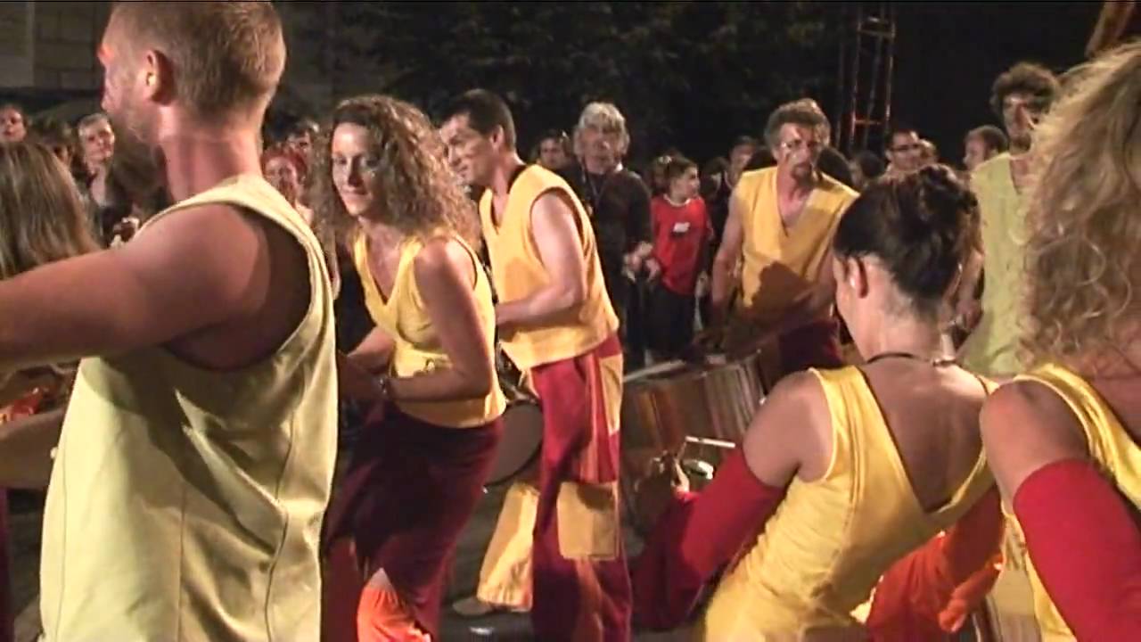 SAMBAGOGO cours de Samba - percussions à Clermont Ferrand