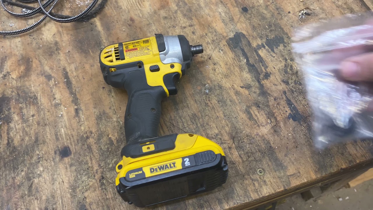 DeWalt DCF 885 Impact Chuck Rebuild, Wasn't Holding Bits