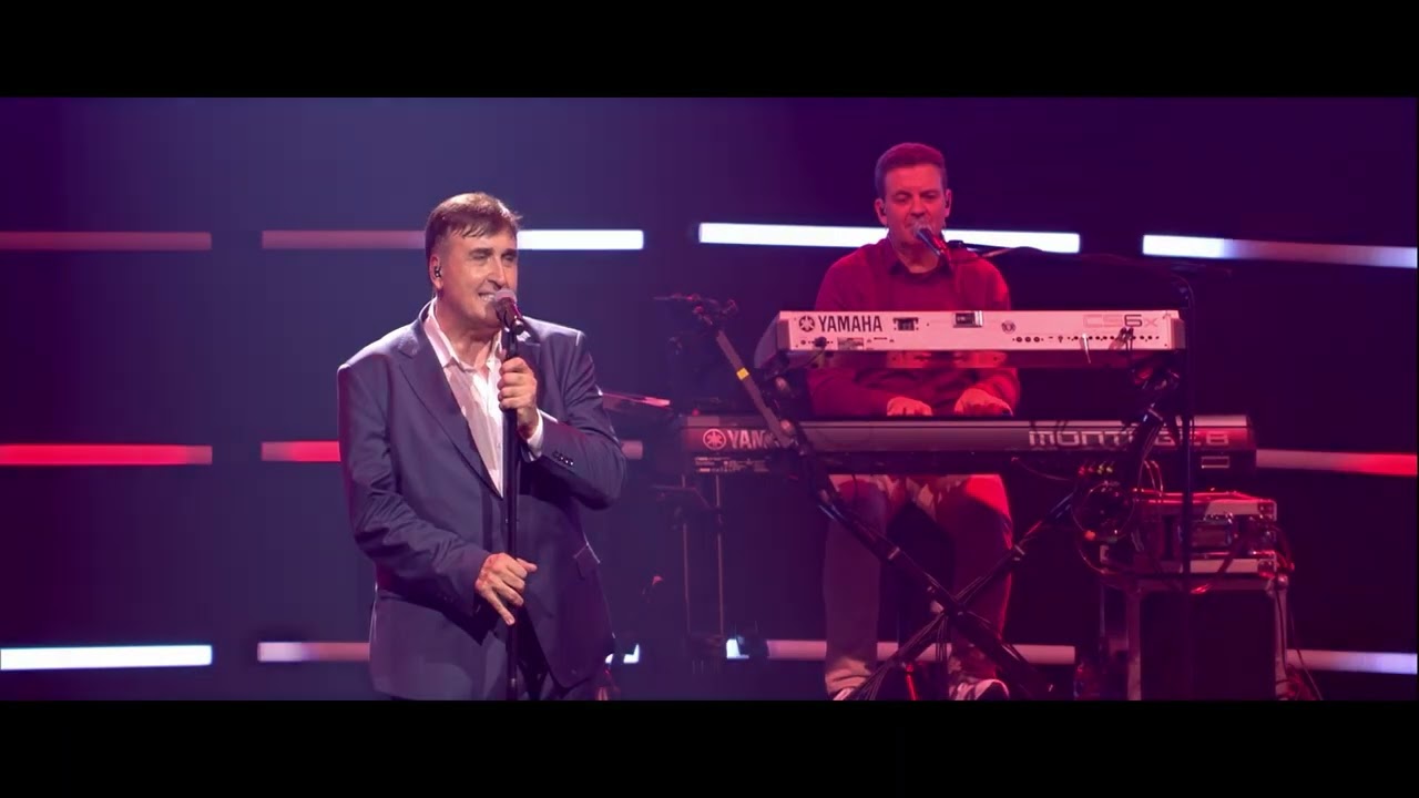 Veselin Marinov / Веселин Маринов - Целувай и не говори (Концерт 2025)