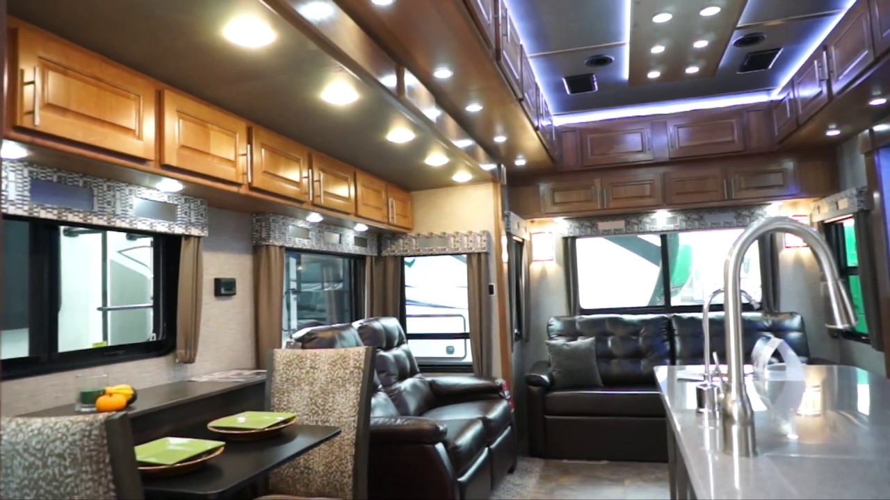 Luxe Gold Luxury Full Time Fifth Wheel 38GFB