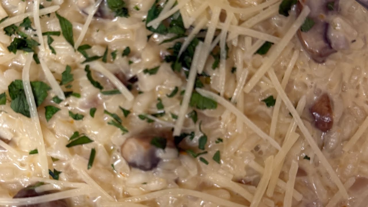 Restto  with mushrooms  