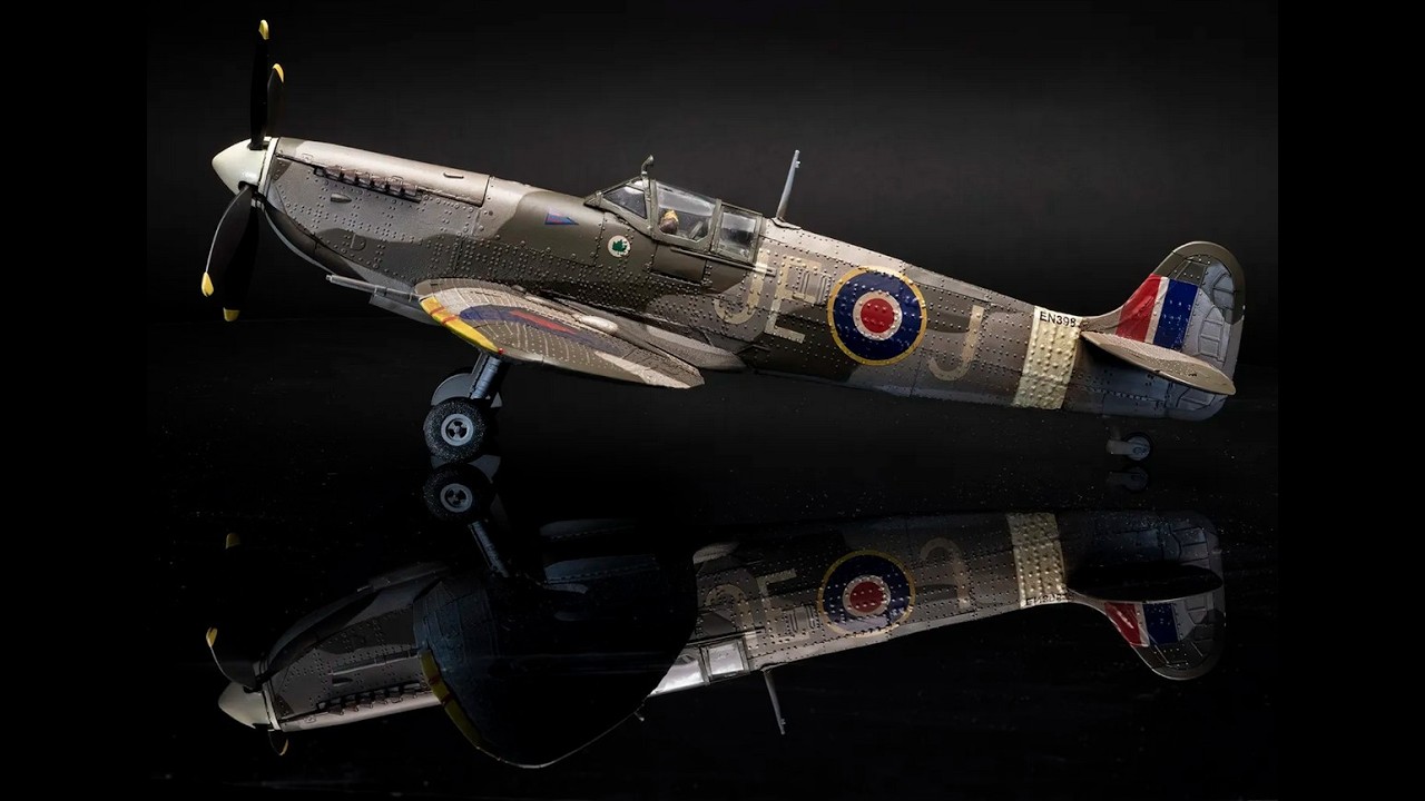 OCCRE - Supermarine Spitfire Mk IXc EN398 Aircraft Model