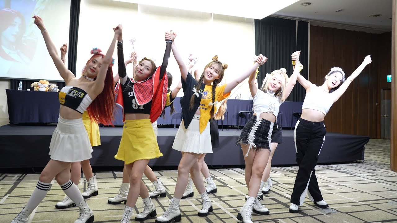 220626 케플러(Kep1er)  'Up!' performance  4K60p 직캠(fancam) @fansign 스탠포드호텔 그랜드볼룸