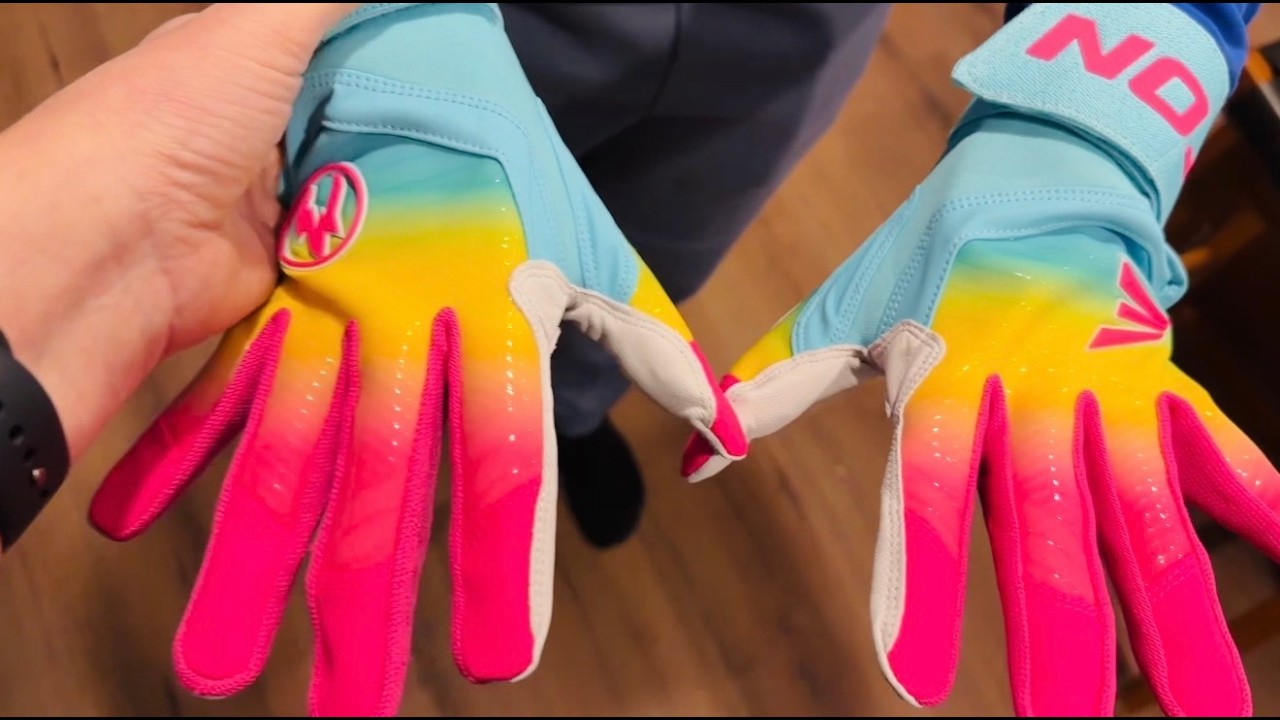 Easton Walk-Off Ethos Youth Batting Gloves Review | Thermal Fire Color