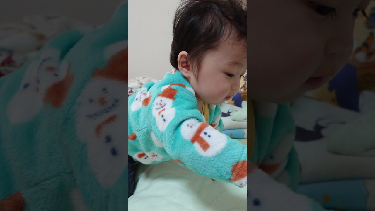 生後12ヶ月👶ぼくは全部出す！そしてDJになる！