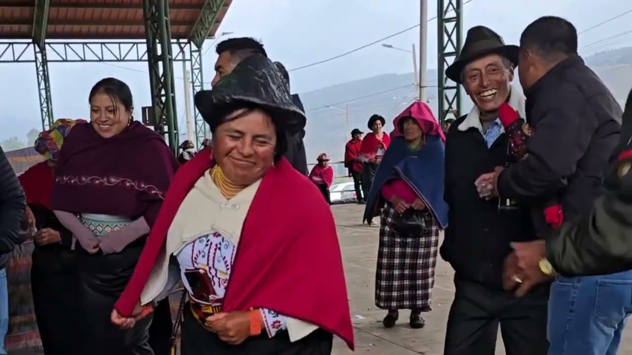 Victor Aucancela en el acto Matrimonial, en Guamote