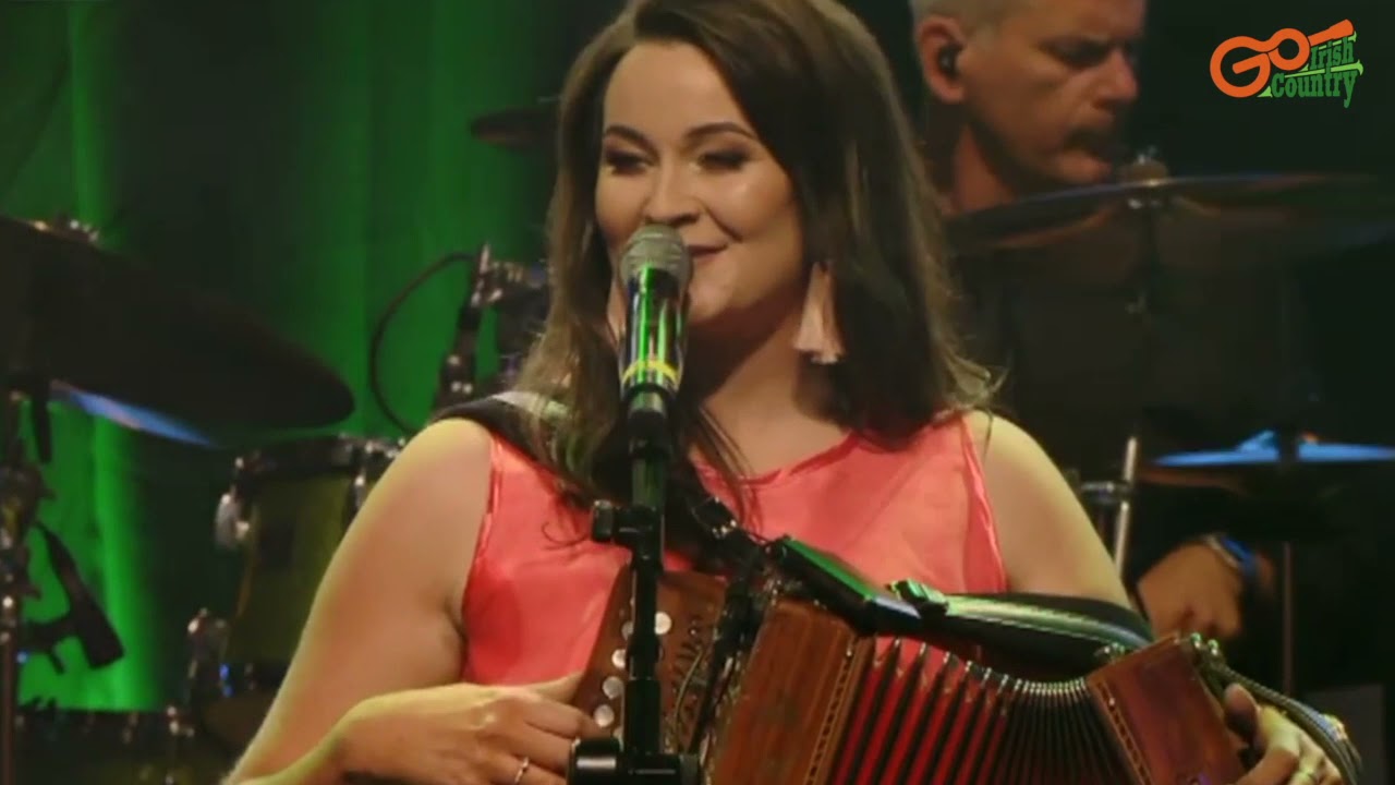 Olivia Douglas sings Leaving Tipperary
