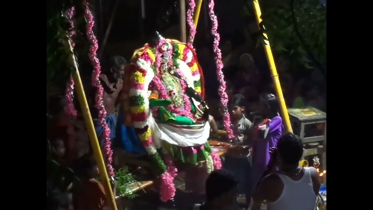 ஊஞ்சல் உற்சவம் /ஸ்ரீ மயான காளியம்மன் ஆலயம் குமளங்குளம்/ Mayana Kaali Kumalankulam