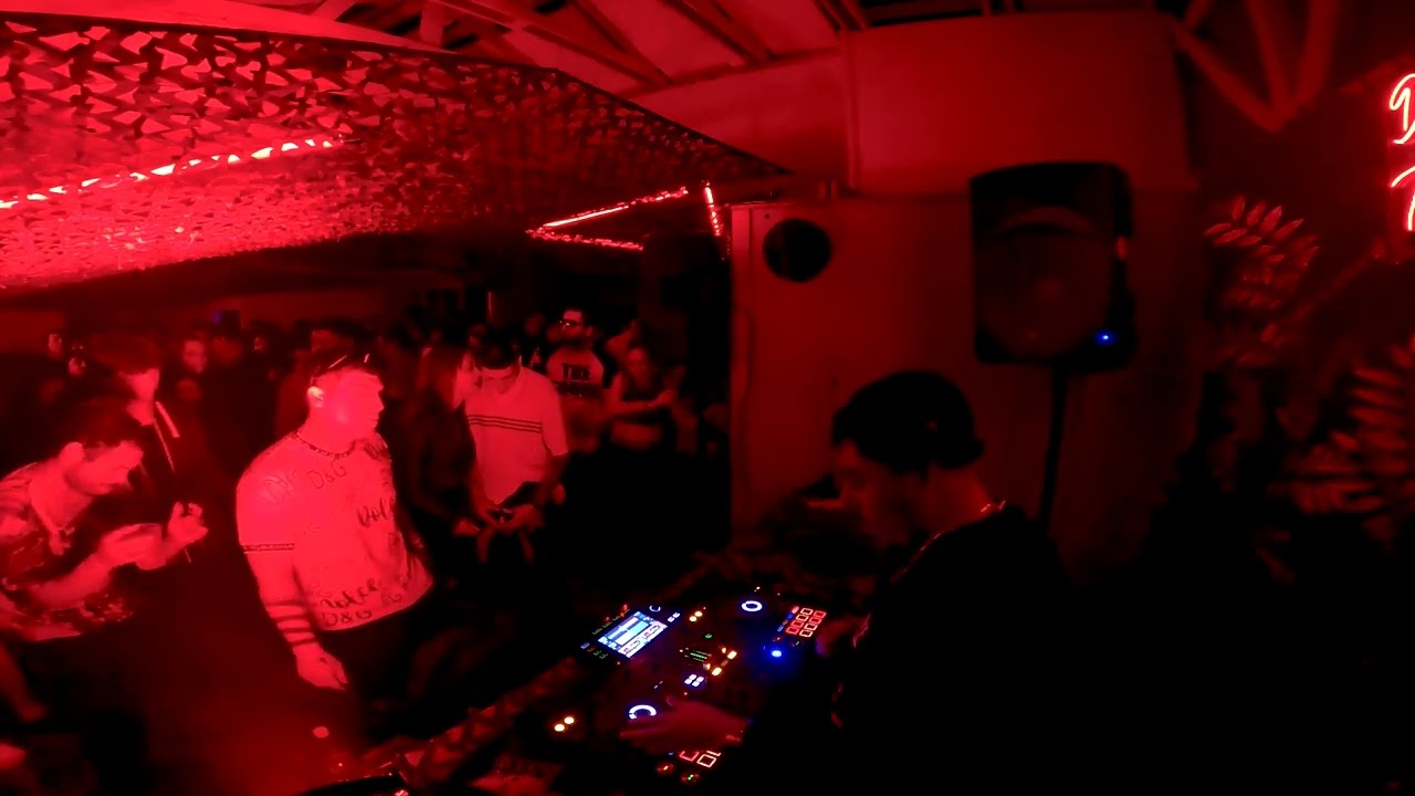 MATI SONTAG & KIKAN | VIBE | LOS ÁNGELES CHILE