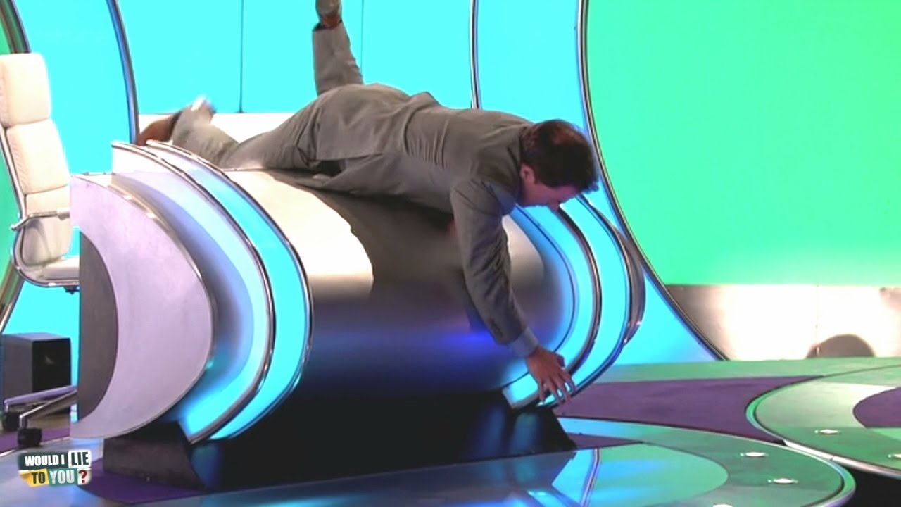 Rob Brydon's supermarket fiasco - Would I Lie to You?  [CC]