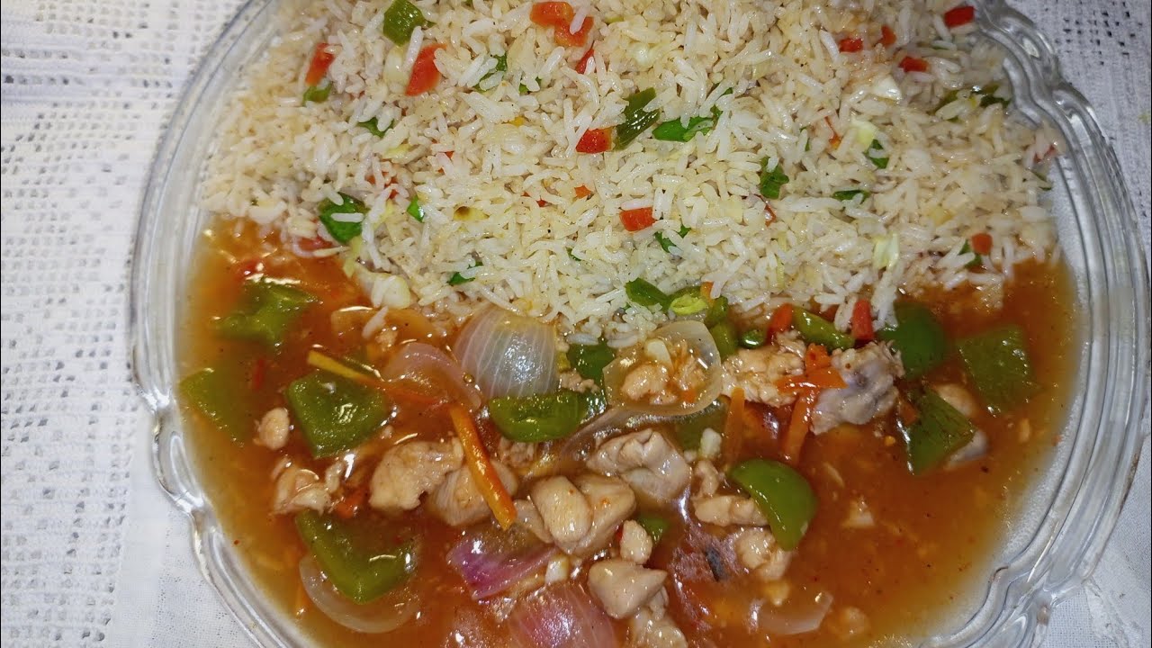Chinese rice with chicken shashlik recipe by kanwal Shoaib subscribe my channel 😊👍🏻 please 🥺