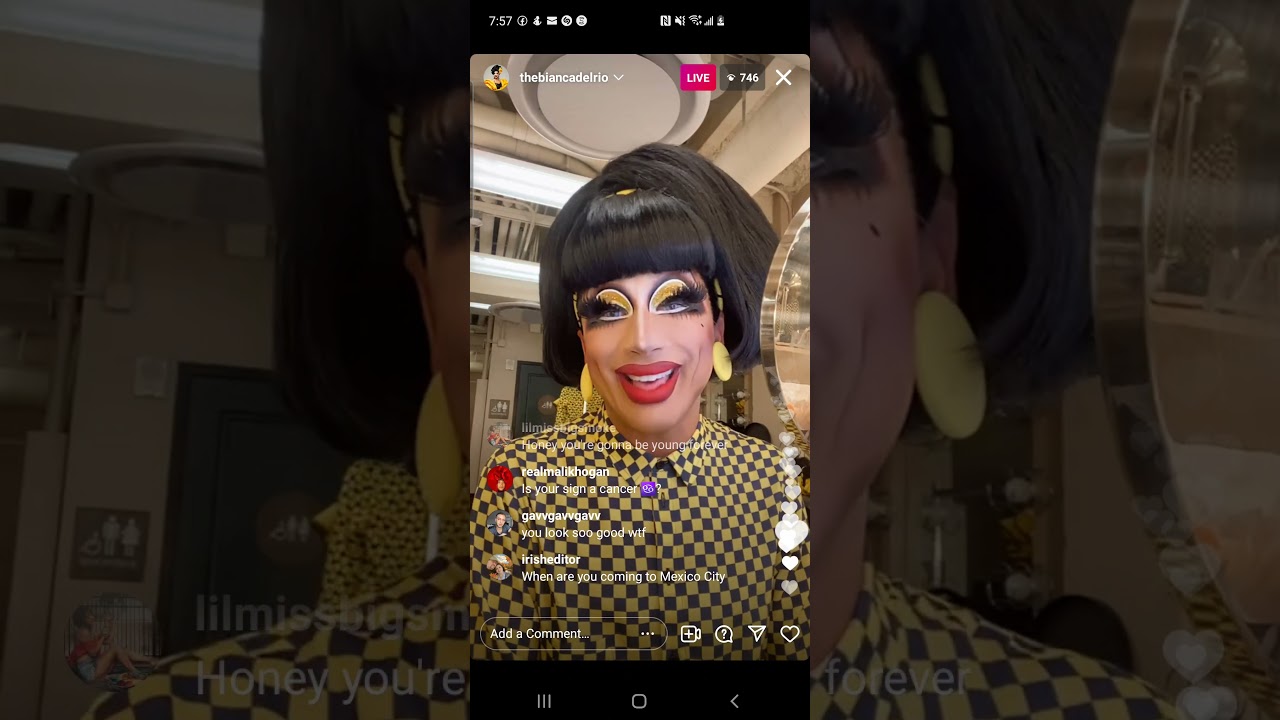 bianca del rio - rpdr s6 - instagram live - monday, 8 november 2021