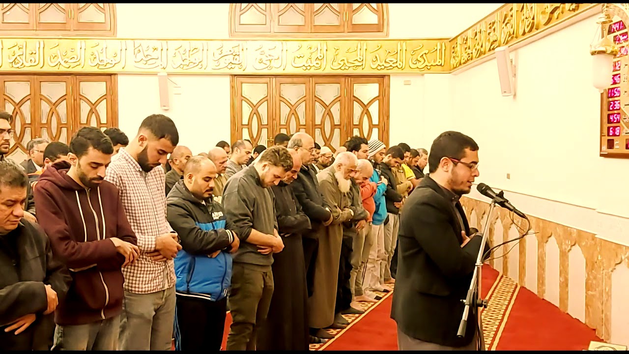 أَمَّن يُجِيبُ الْمُضْطَرَّ إِذَا دَعَاهُ || أحمد عبدالرازق نصر