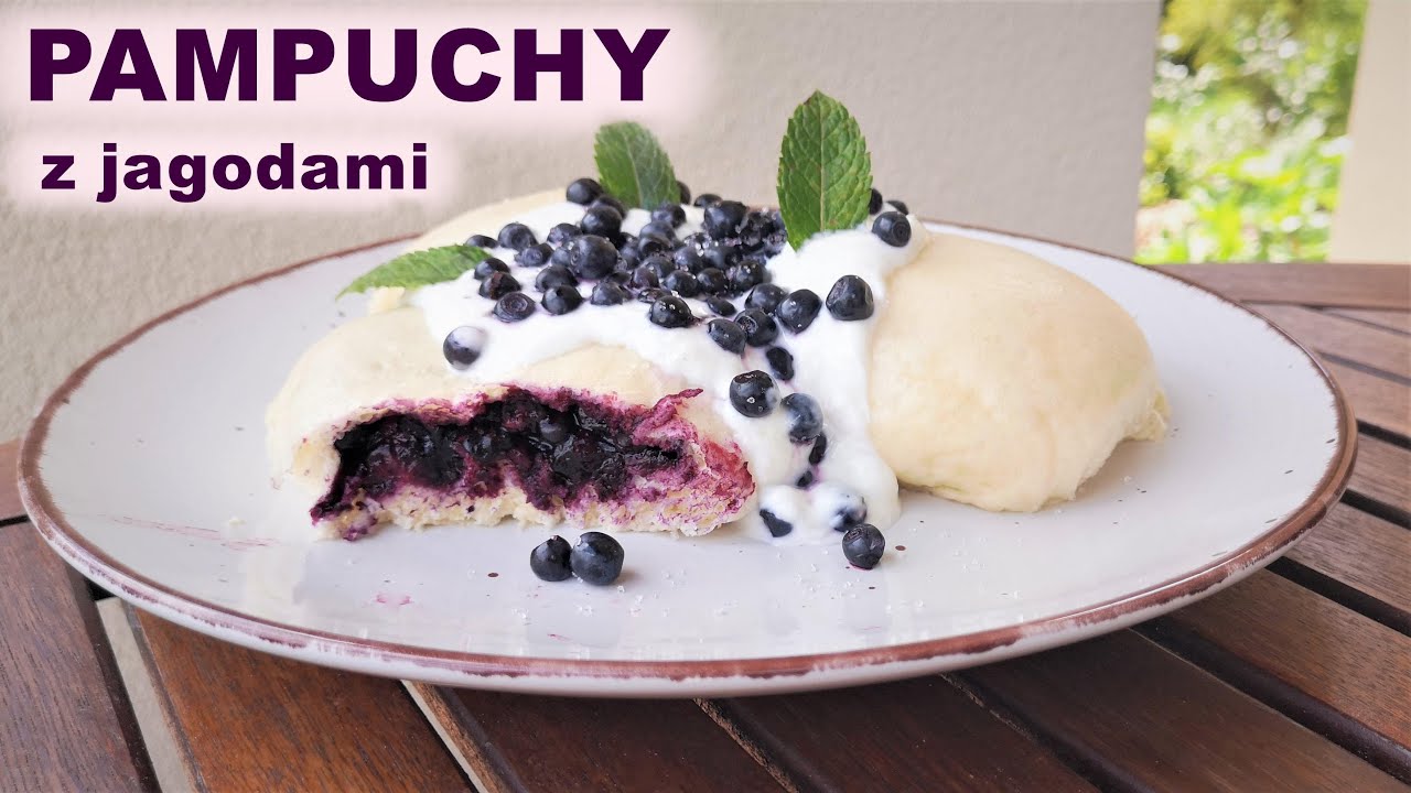 Pampuchy/ Parowce z jagodami 💜 #jagody #blackberry #pampuchy #parowce #buchty #blackberries